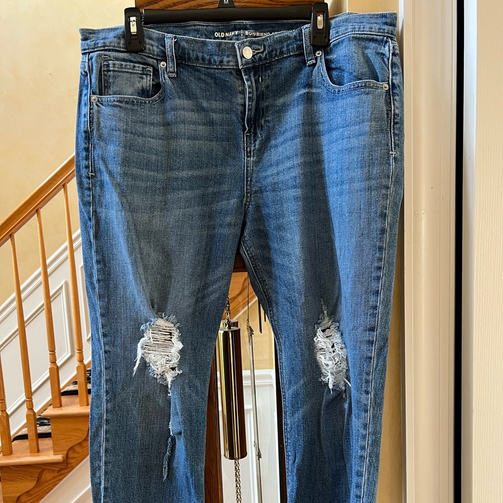Old Navy boyfriend jeans size 14